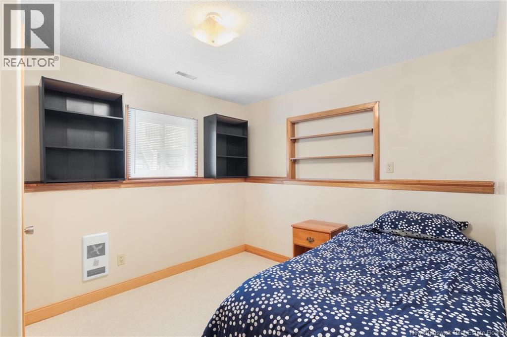 15 Lilac Crescent Property Photo 36