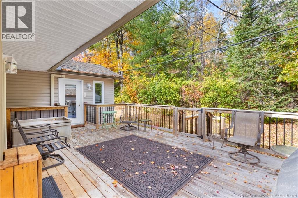 15 Lilac Crescent Property Photo 39