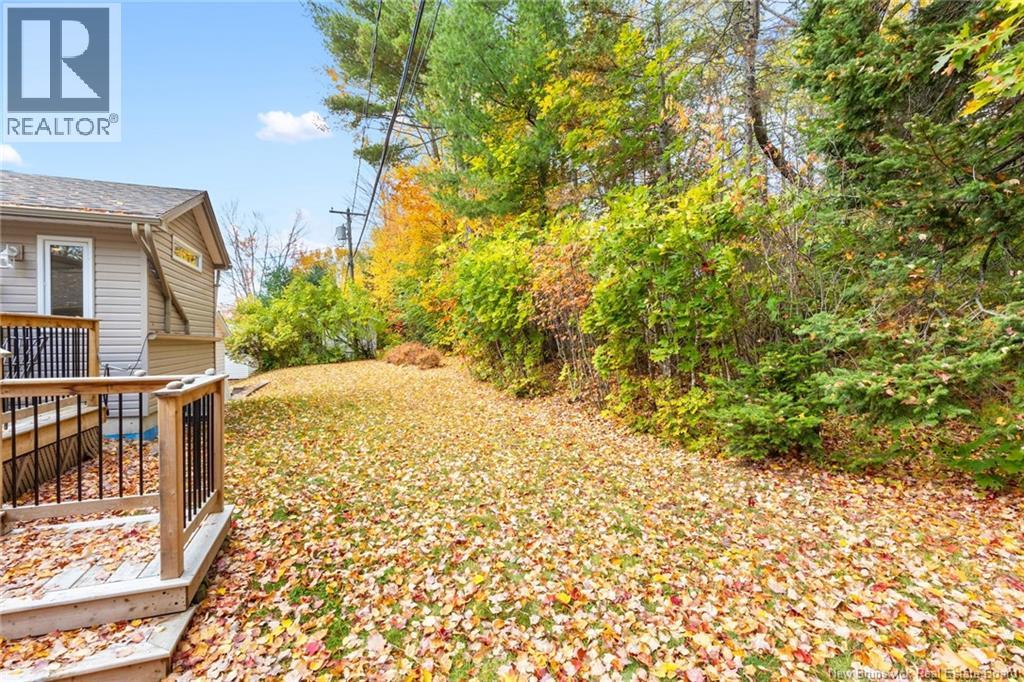 15 Lilac Crescent Property Photo 43