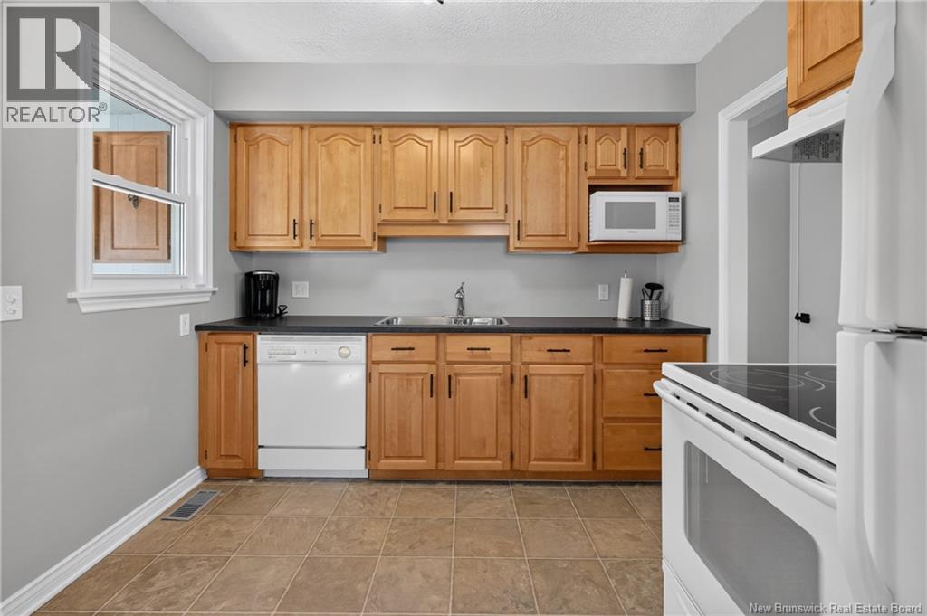 108 Cherry Avenue Property Photo 10