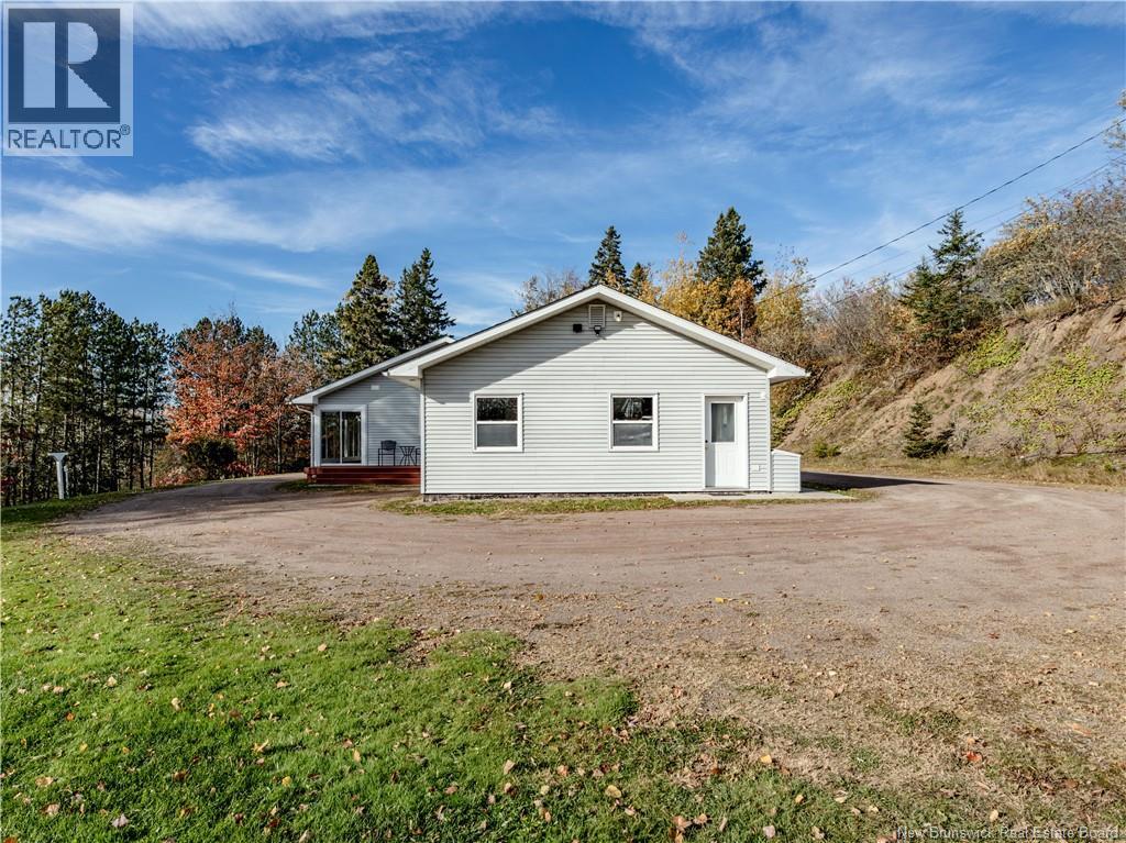 170 Beaumont Road Property Photo 8