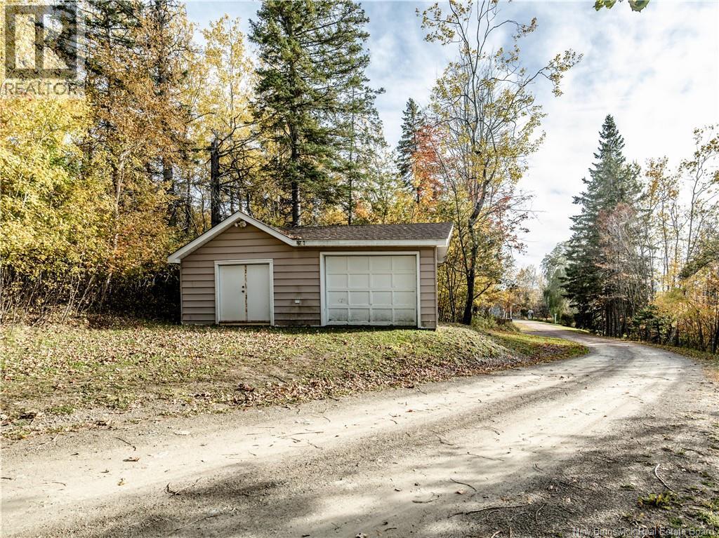 170 Beaumont Road Property Photo 10