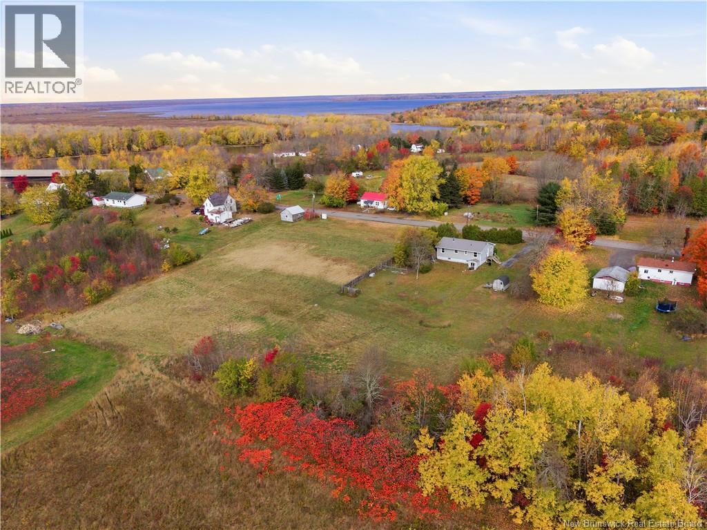 34 Route 695 Property Photo 31