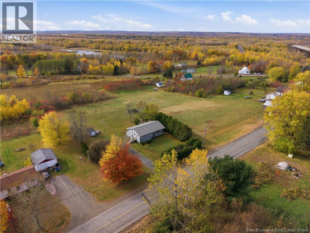 34 Route 695 Property Photo 32