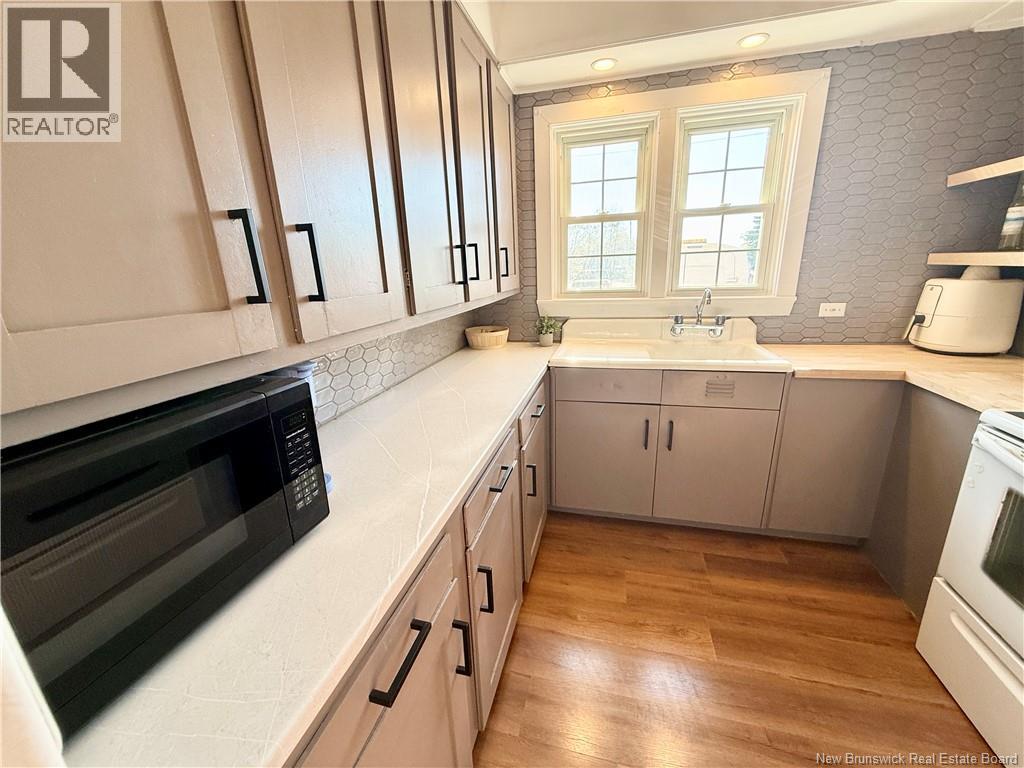 680 Bridge Street Property Photo 12