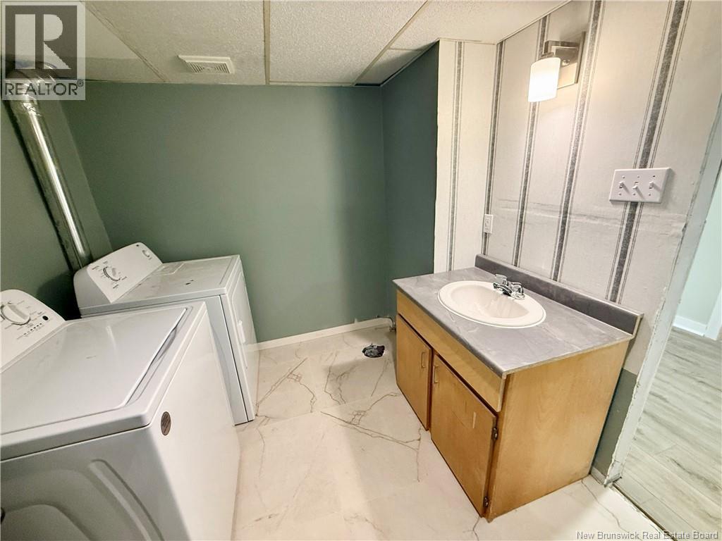 680 Bridge Street Property Photo 30