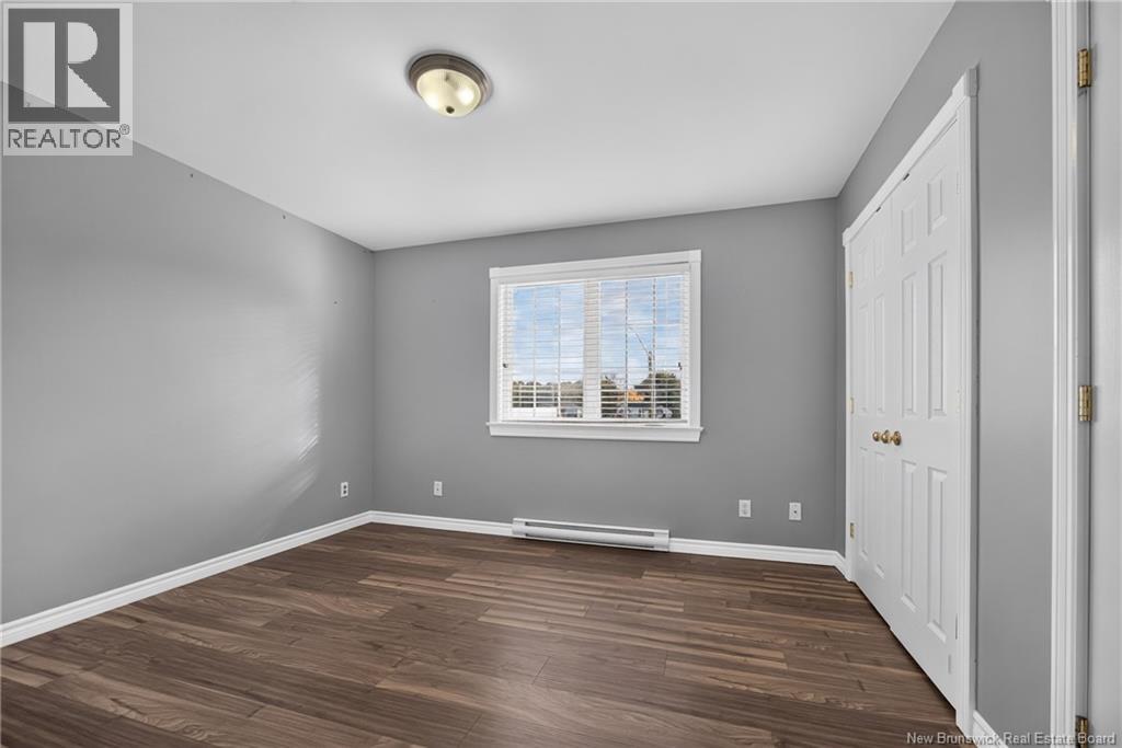 516 Riverside Drive Unit# 9 Property Photo 5
