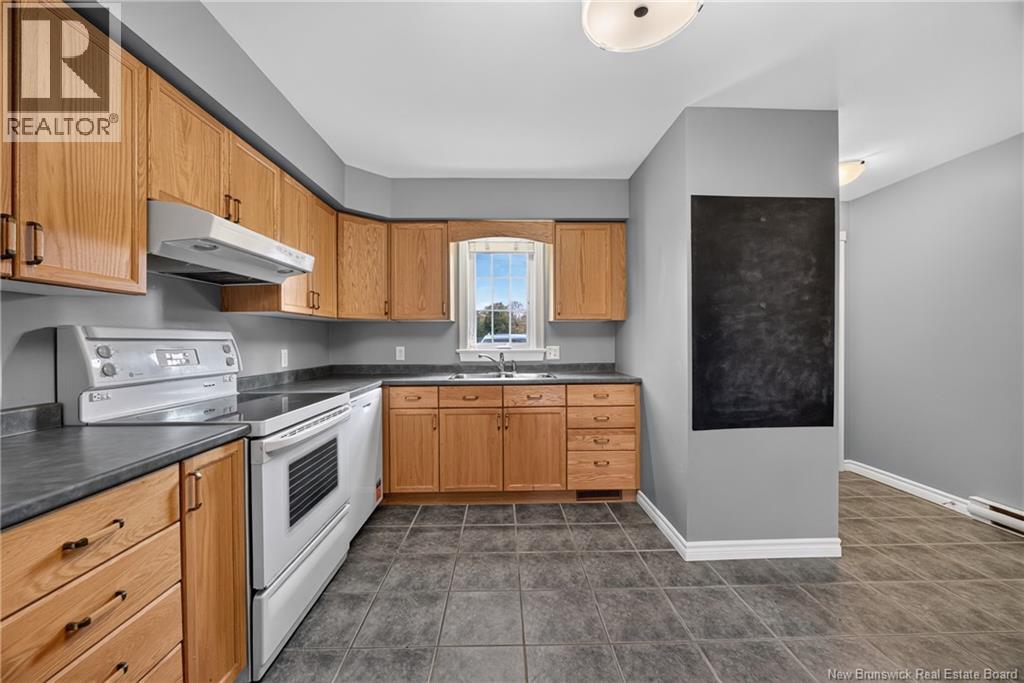 516 Riverside Drive Unit# 9 Property Photo 12
