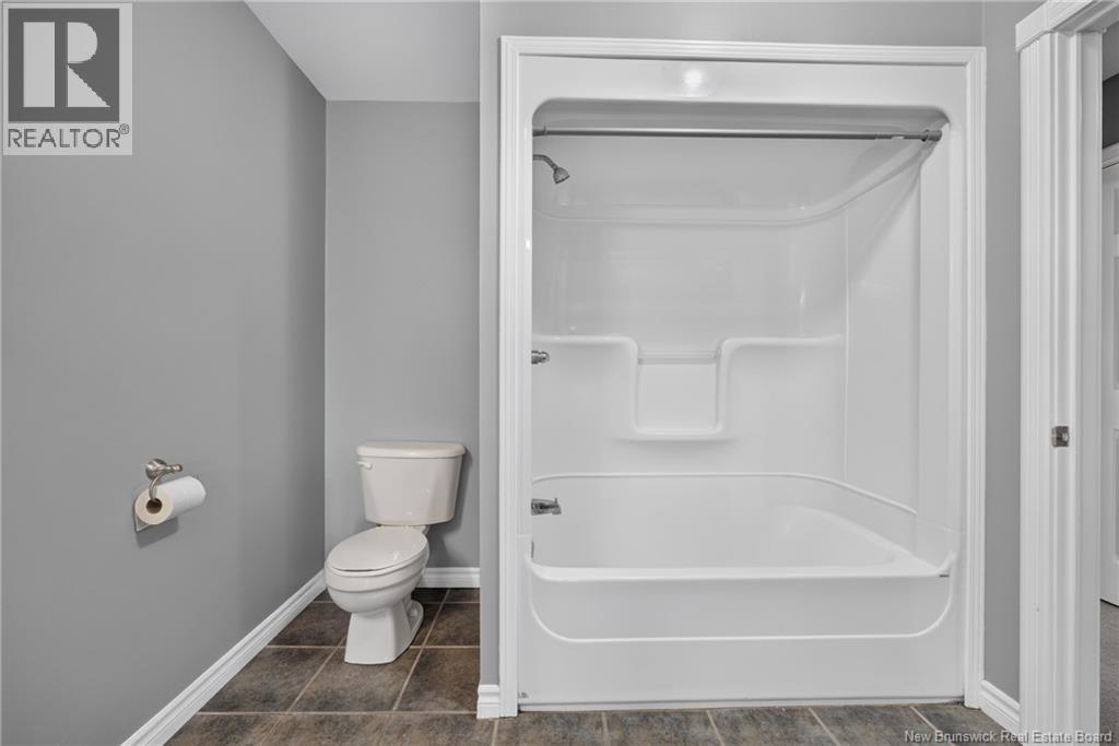 516 Riverside Drive Unit# 9 Property Photo 23