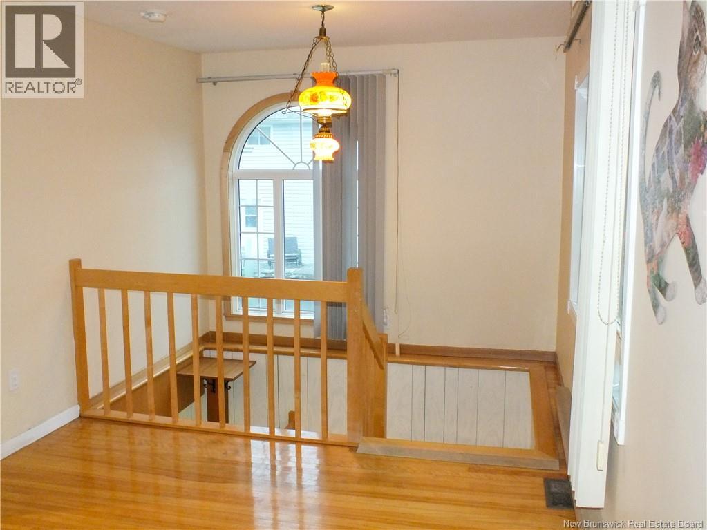 533 Broadway Boulevard West Property Photo 15
