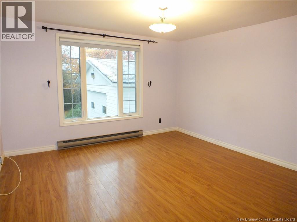 533 Broadway Boulevard West Property Photo 17