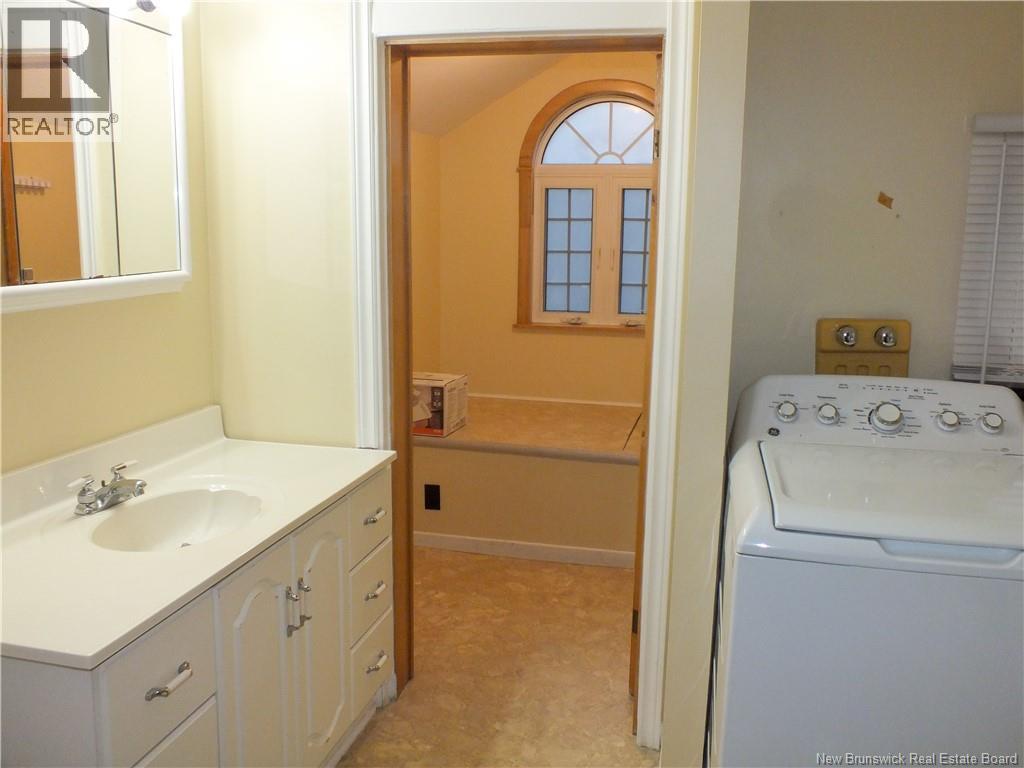 533 Broadway Boulevard West Property Photo 24