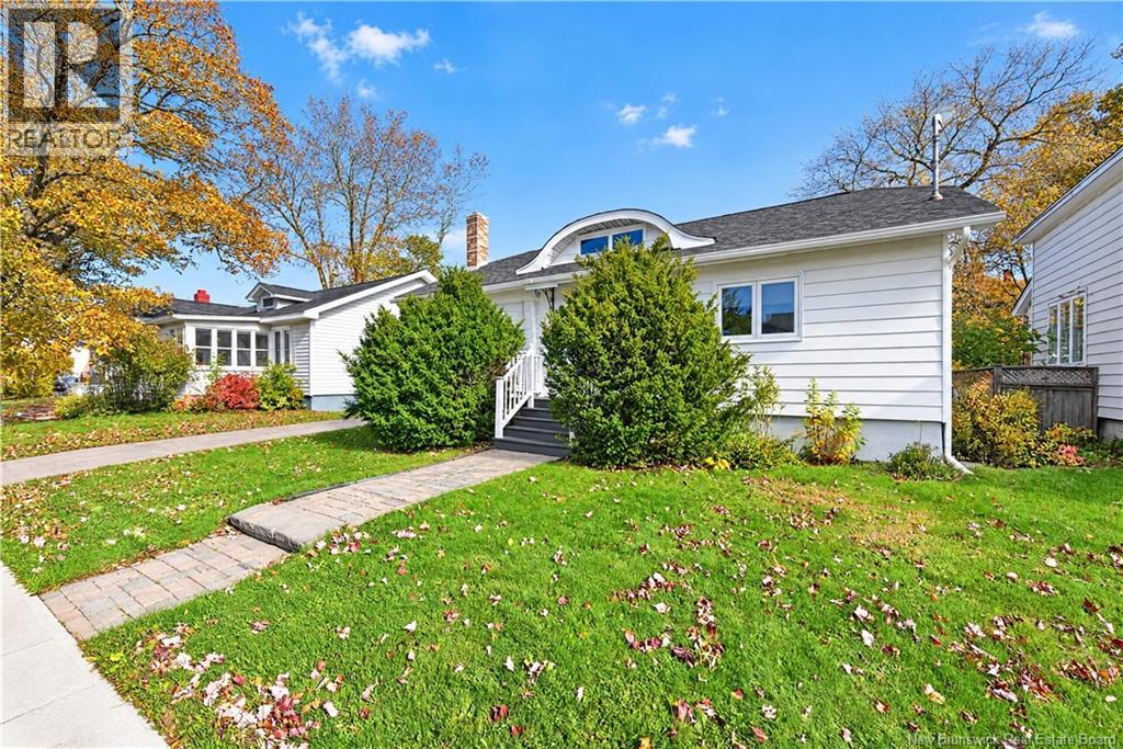37 Winter Avenue Property Photo 2