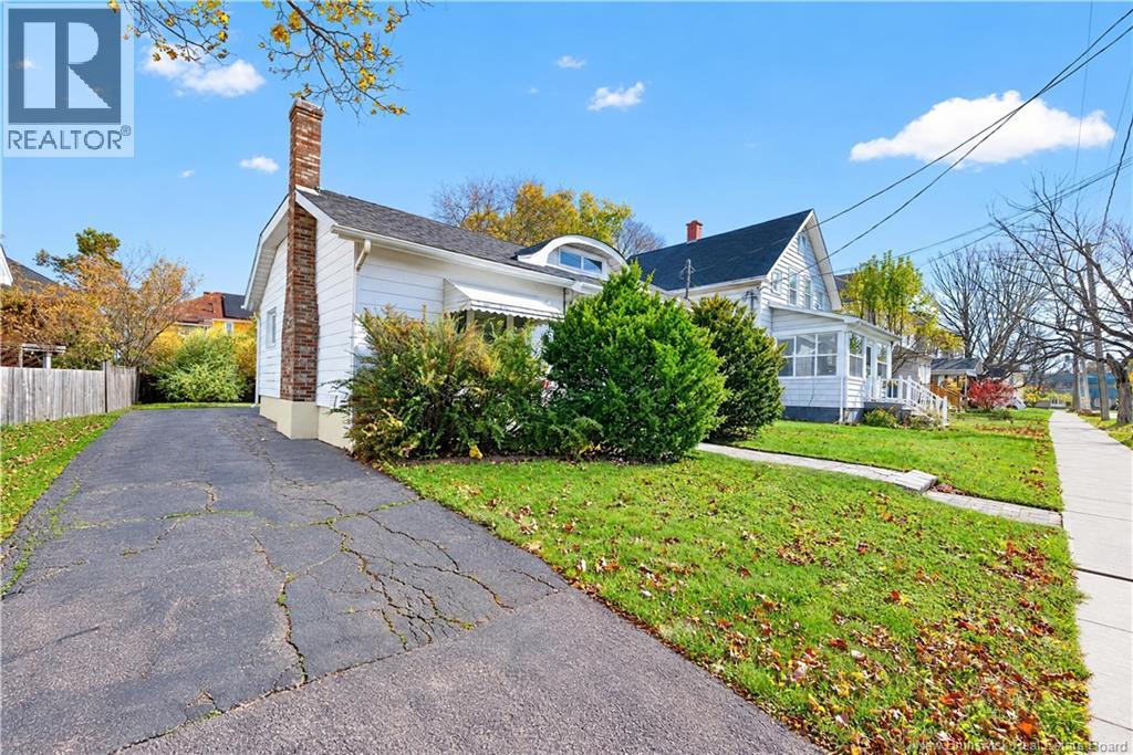 37 Winter Avenue Property Photo 3