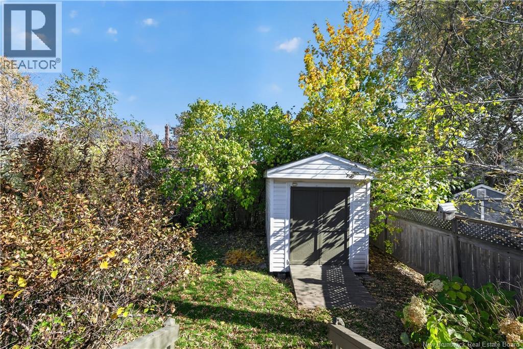 37 Winter Avenue Property Photo 44