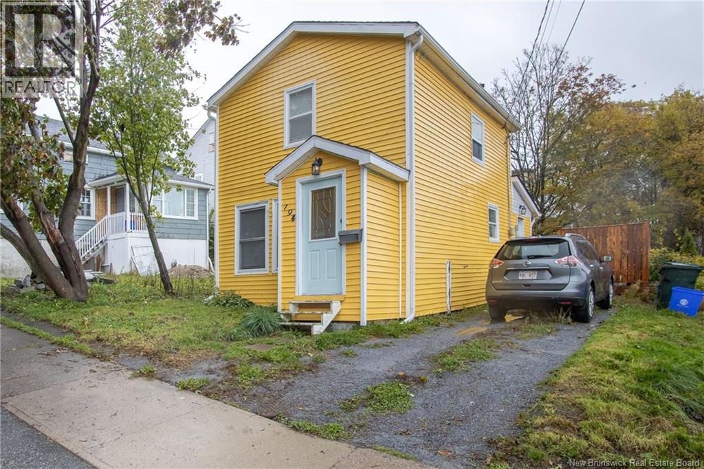 194 Watson Street Property Photo 3