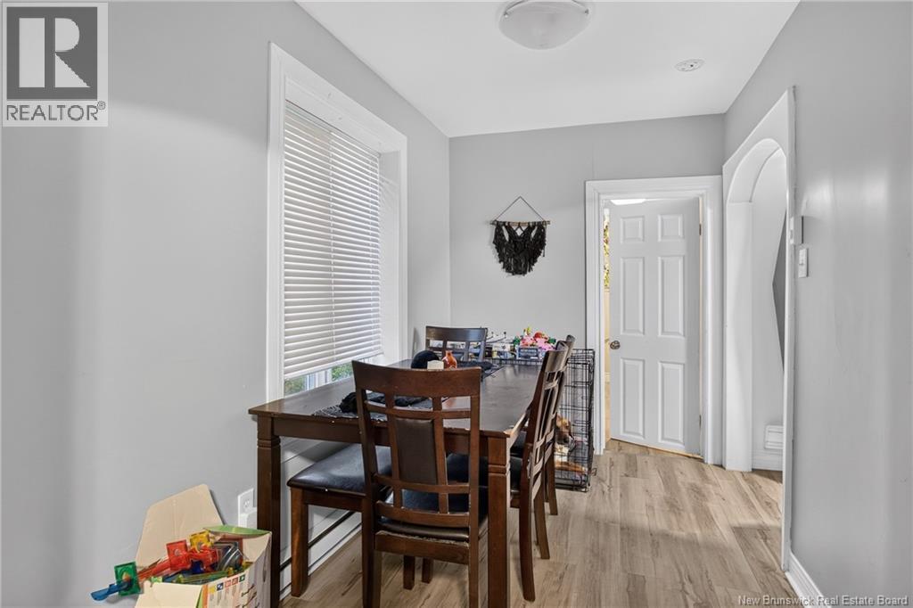 194 Watson Street Property Photo 8