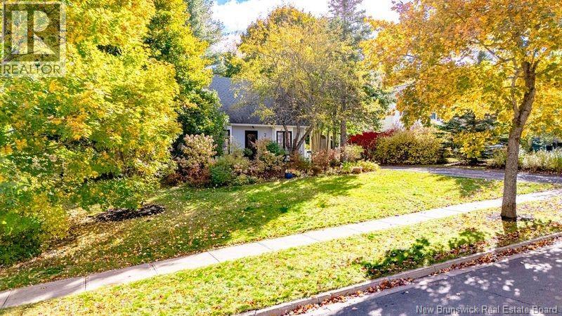 218 Colonial Heights Property Photo 2