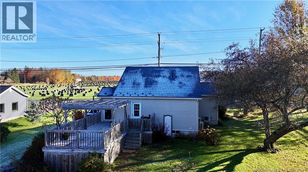 503 Amirault Property Photo 4