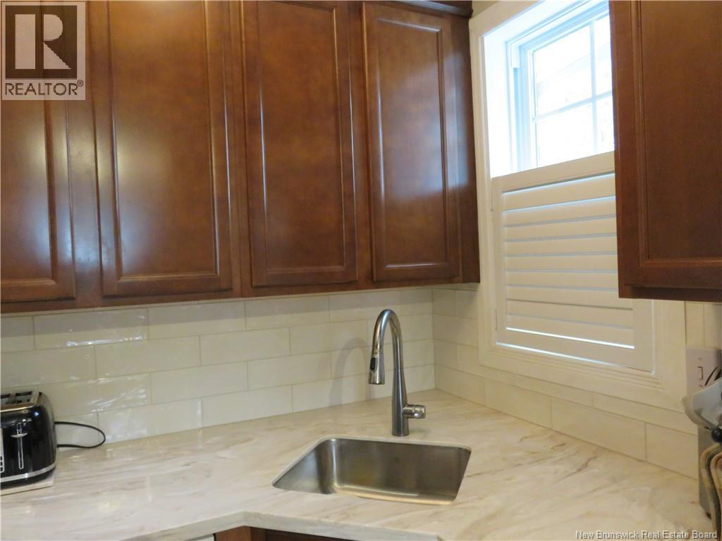 692 Dunn Avenue Property Photo 6