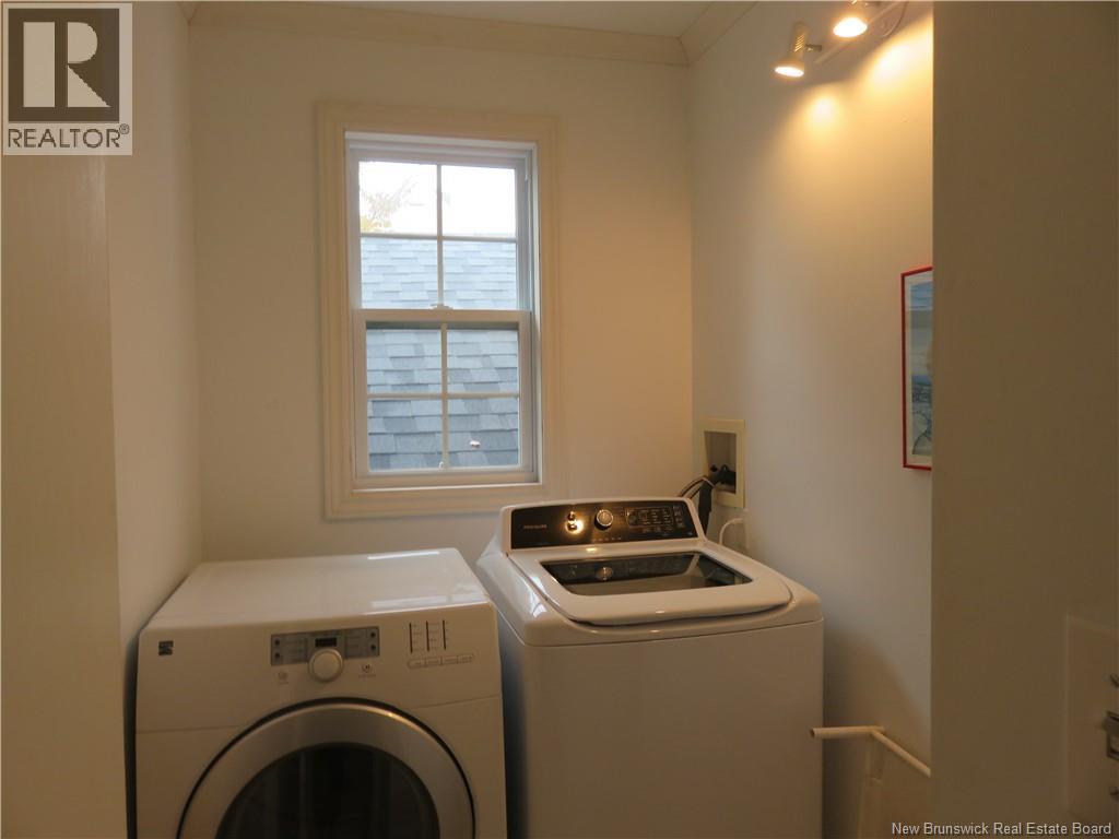 692 Dunn Avenue Property Photo 17