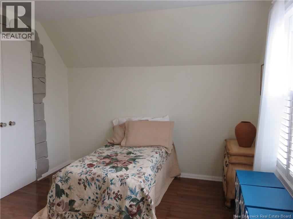 692 Dunn Avenue Property Photo 25
