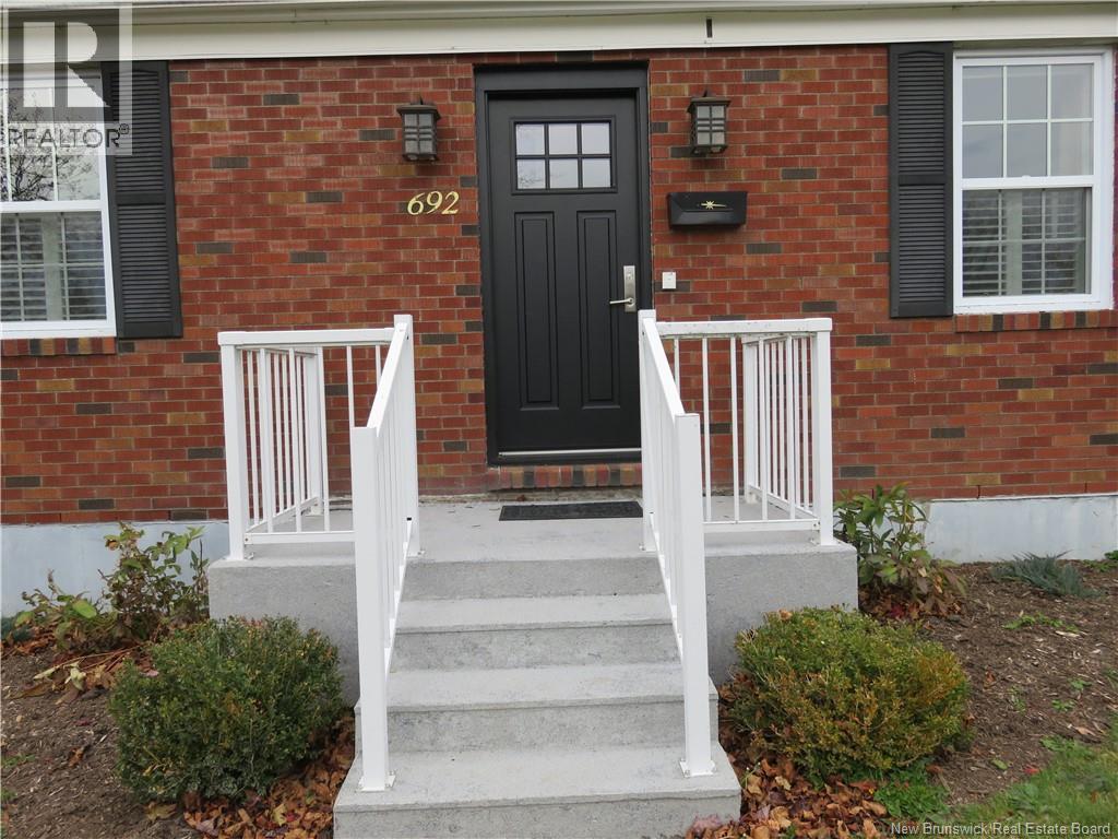 692 Dunn Avenue Property Photo 37