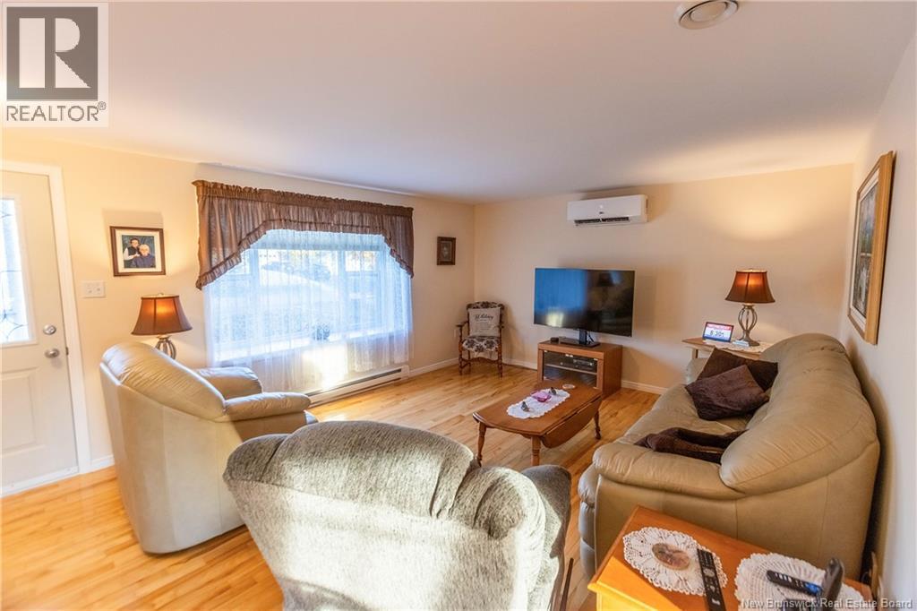 50 Charles Street Property Photo 6