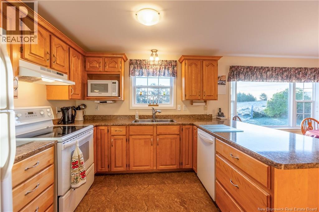 50 Charles Street Property Photo 14