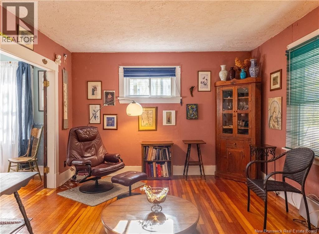 49 Weldon Street Property Photo 10