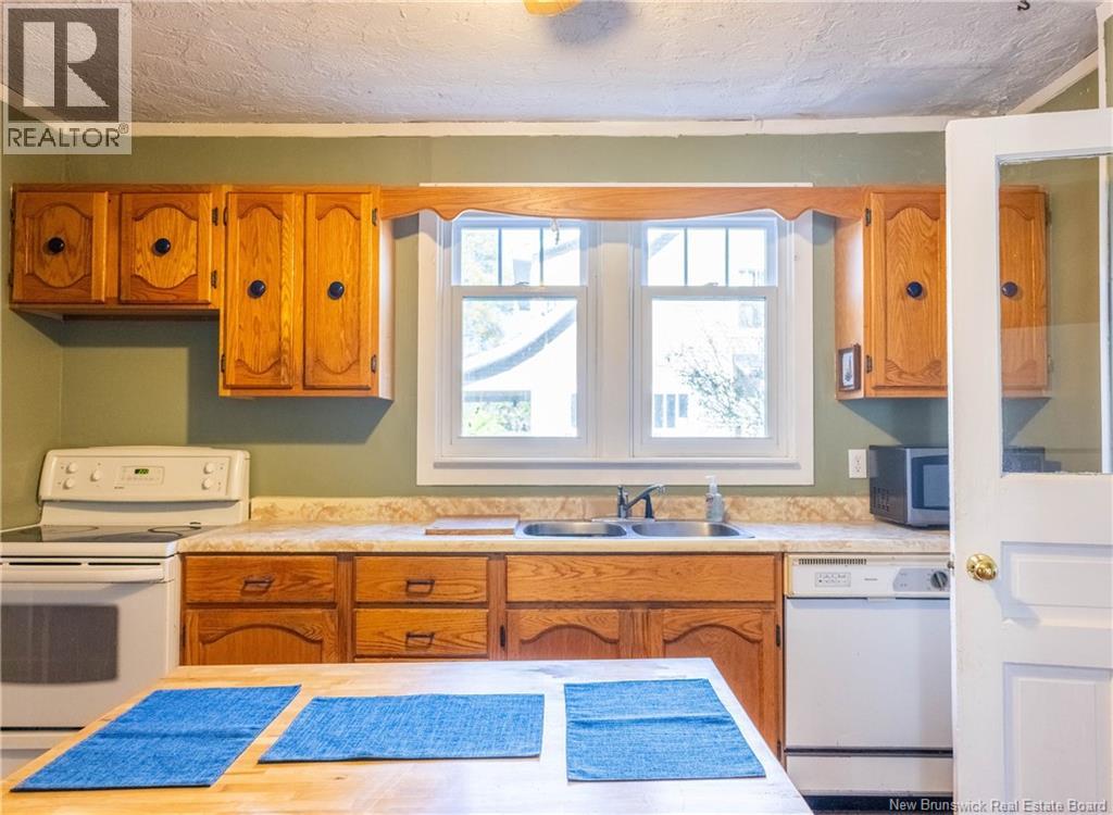 49 Weldon Street Property Photo 20