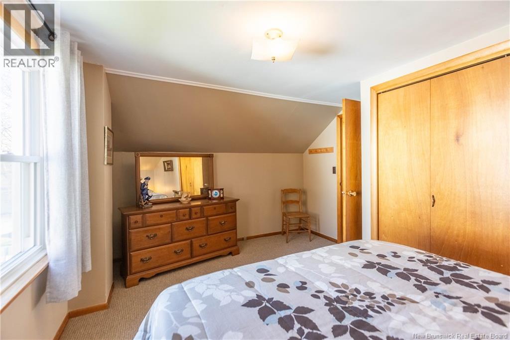 12 Pringle Street Property Photo 29