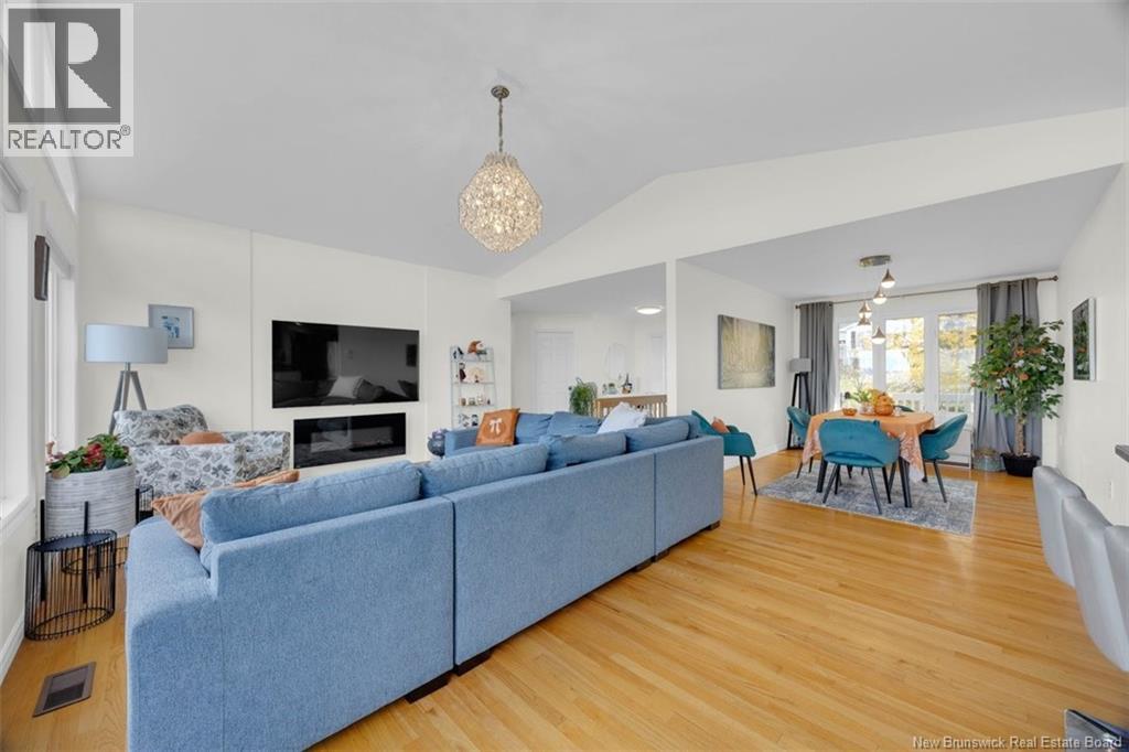 38 Edgemount Drive Property Photo 10