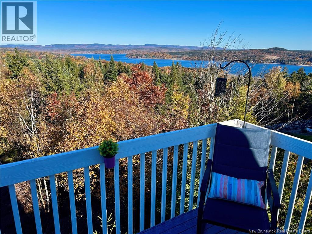 38 Edgemount Drive Property Photo 16