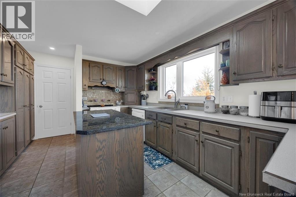 38 Edgemount Drive Property Photo 22