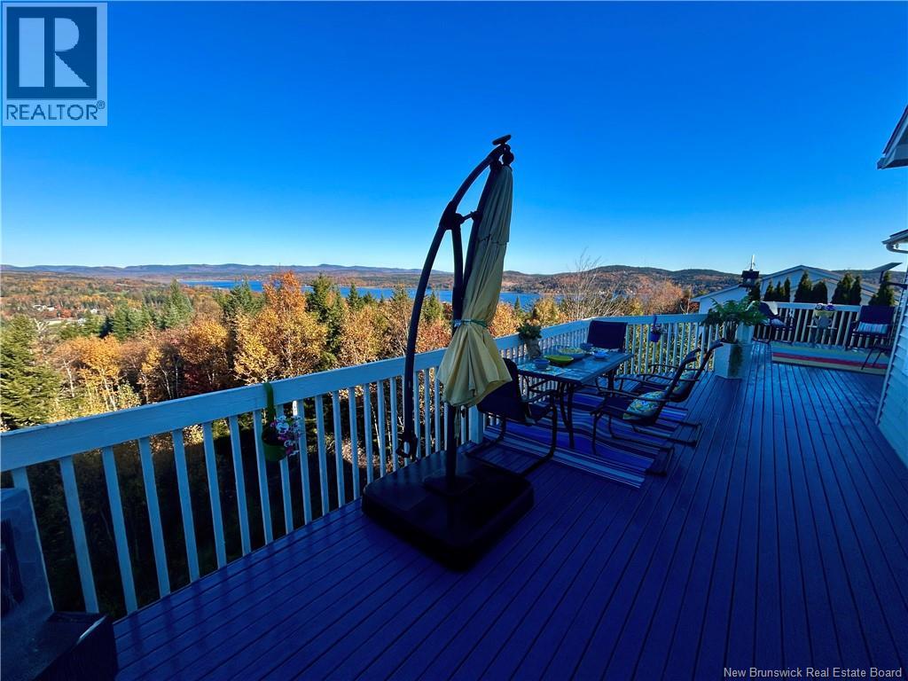 38 Edgemount Drive Property Photo 42