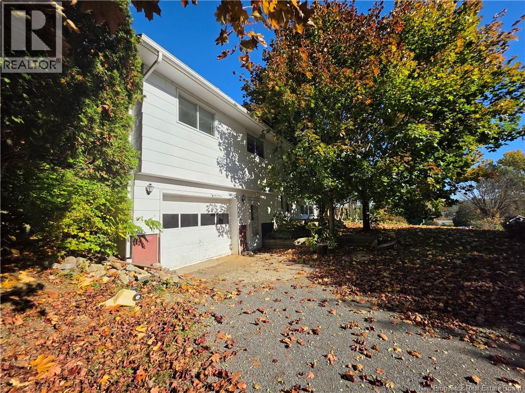715 Clements Drive Property Photo 1