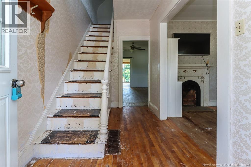 96 Main Street Property Photo 6