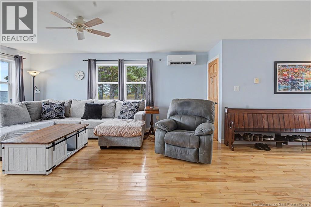 502 Hardwick Road Property Photo 10