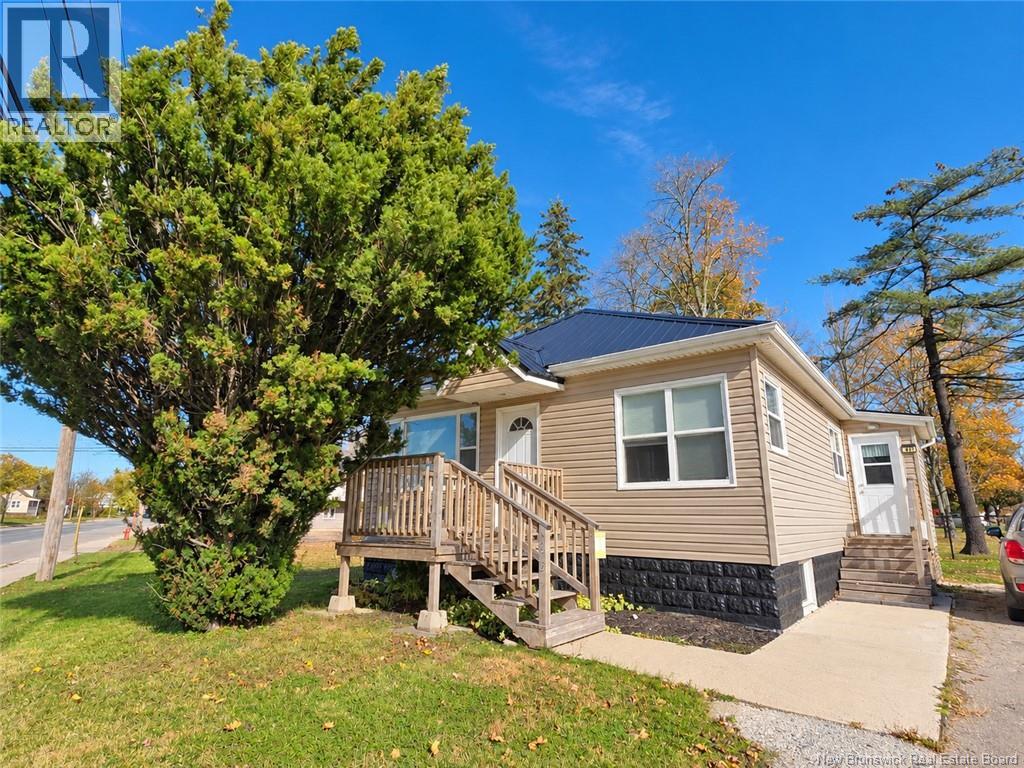 473 Elmwood Drive Property Photo 1
