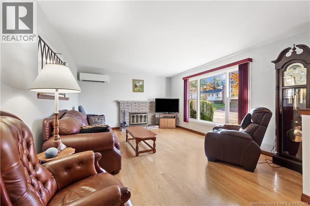 55 Monte Carlo Crescent Property Photo 7