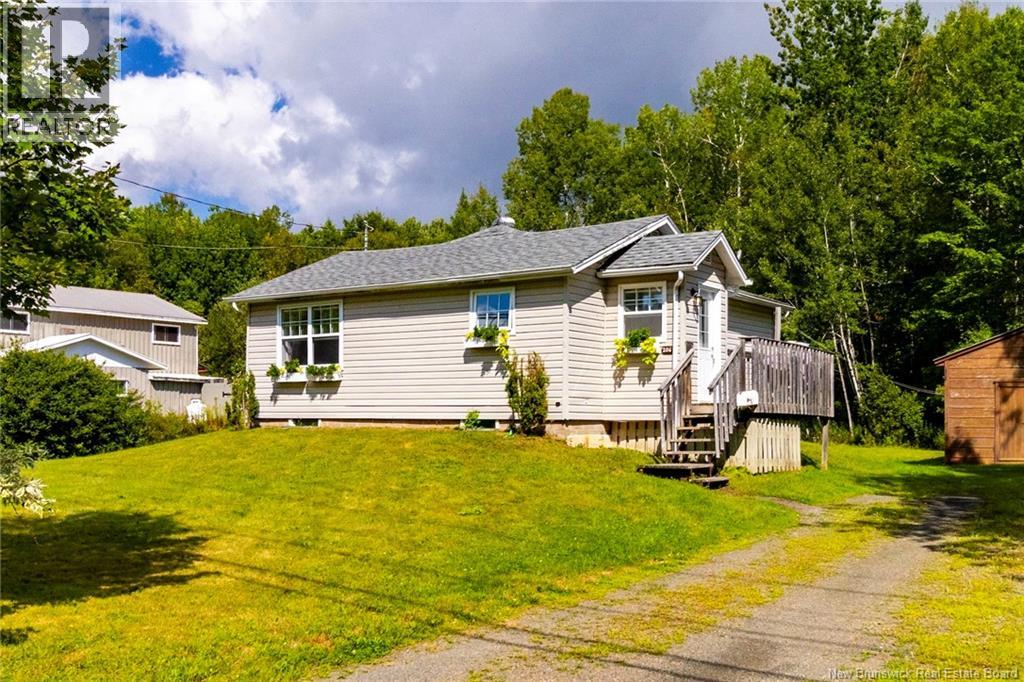 206 Claudie Road Property Photo 2
