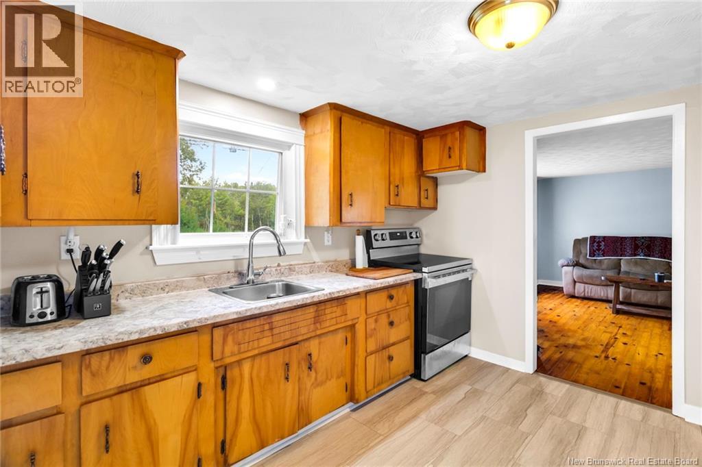 206 Claudie Road Property Photo 3