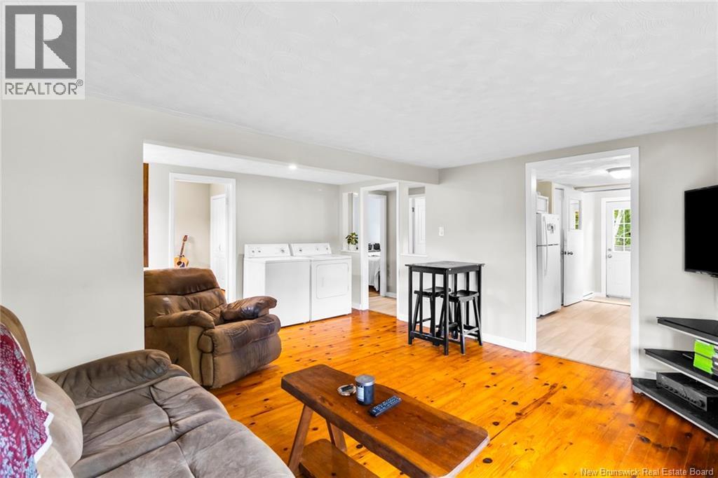 206 Claudie Road Property Photo 8