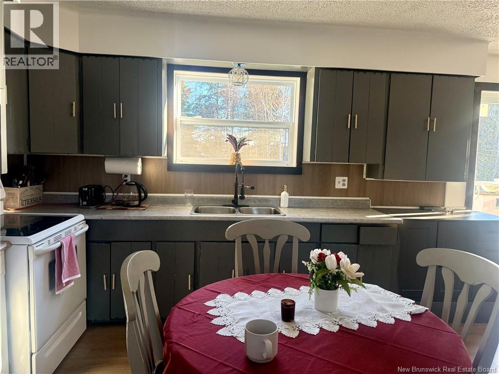 561 Chemin Tilley Road Property Photo 11