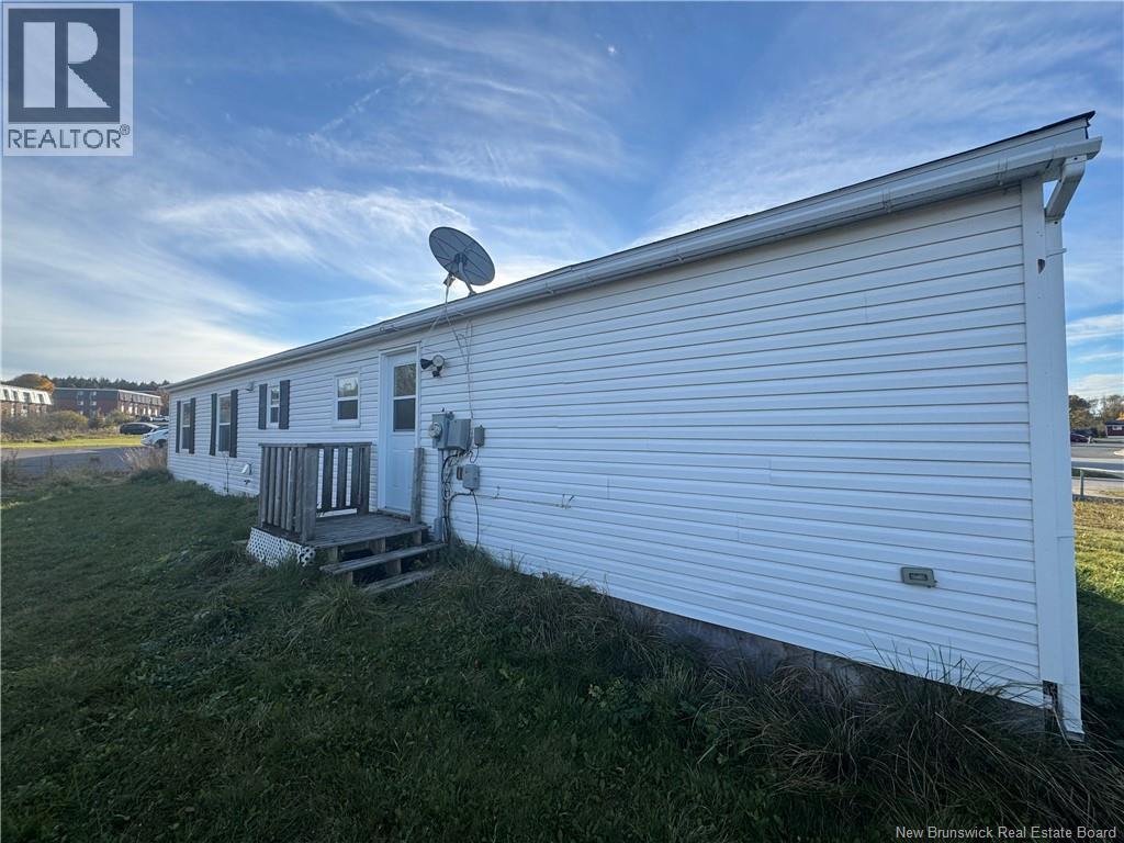 558 Bonita Avenue Property Photo 3