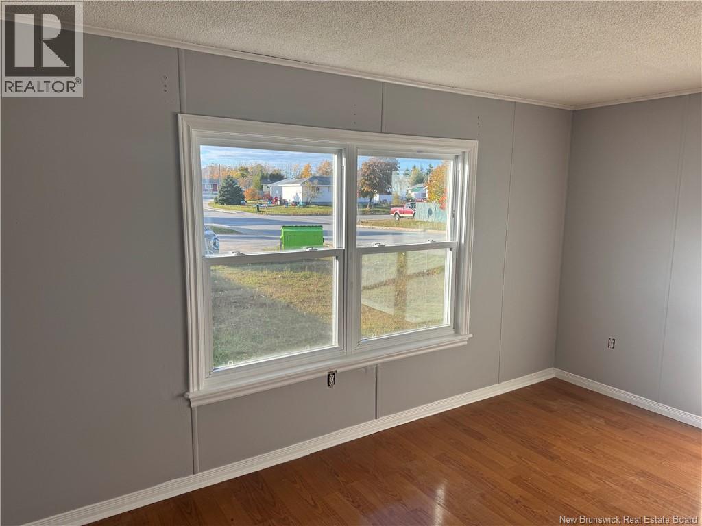 558 Bonita Avenue Property Photo 14