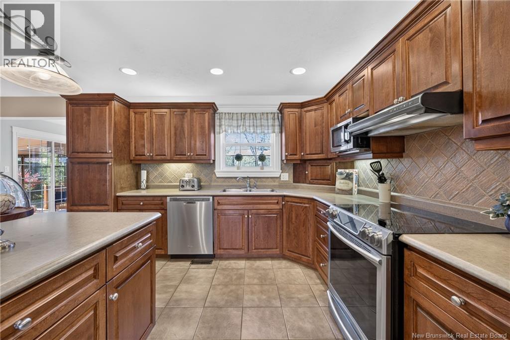51 Glen Eyre Court Property Photo 11