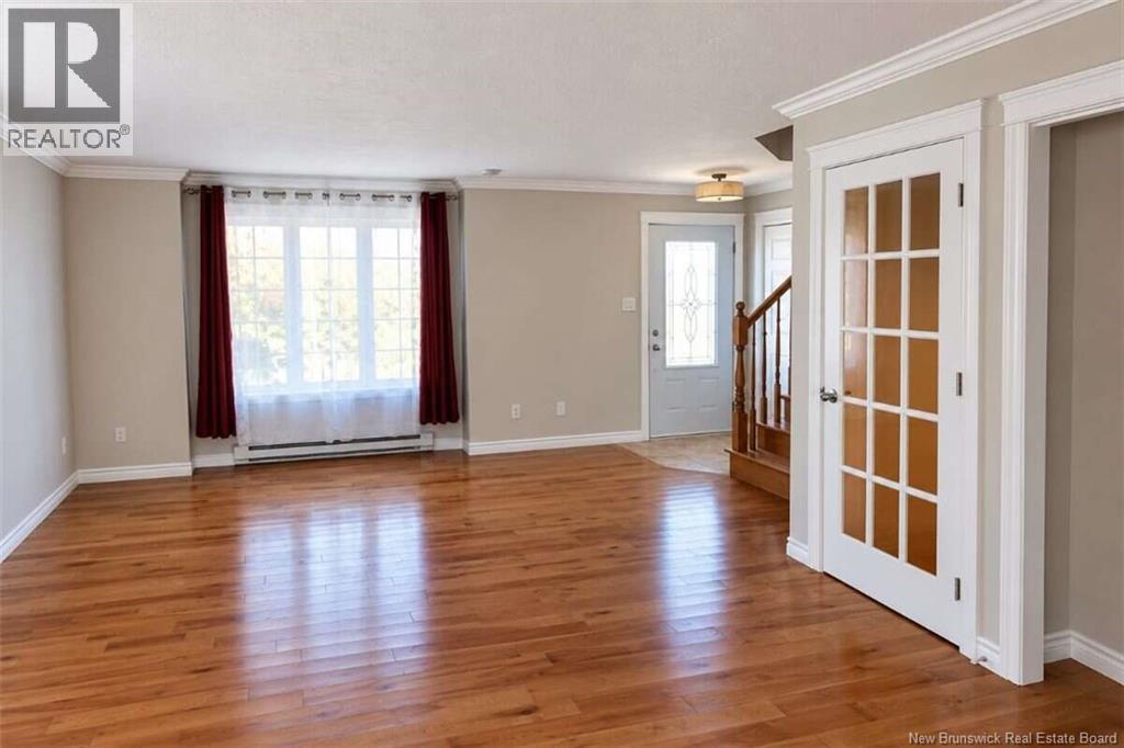 34 Tanya Crescent Property Photo 3
