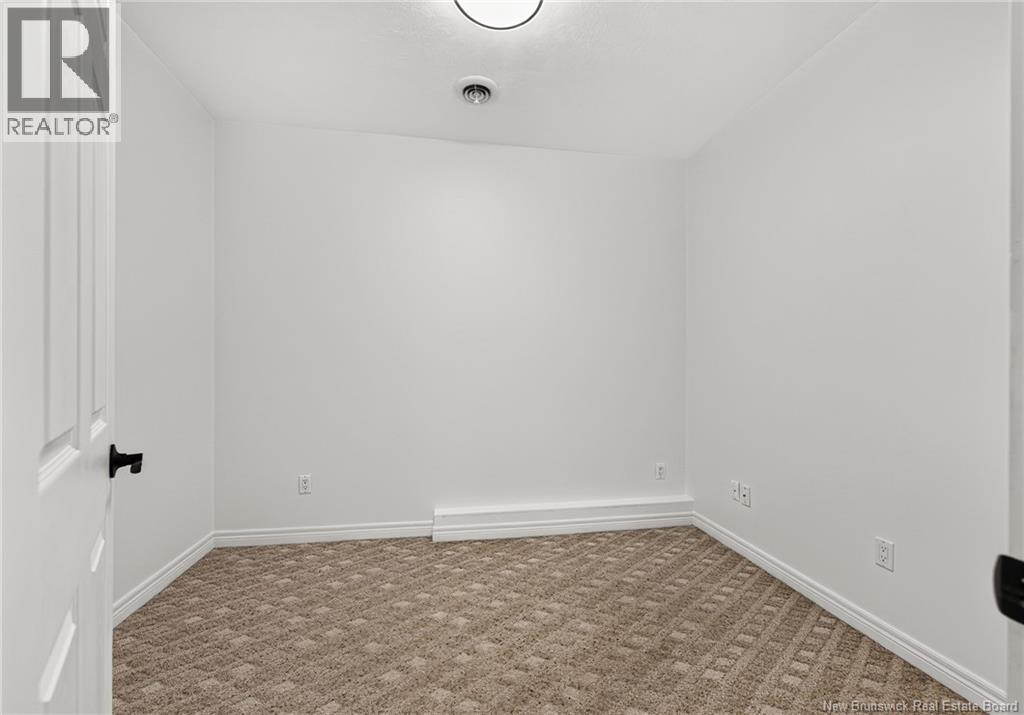 95 Congressional Crescent Property Photo 41